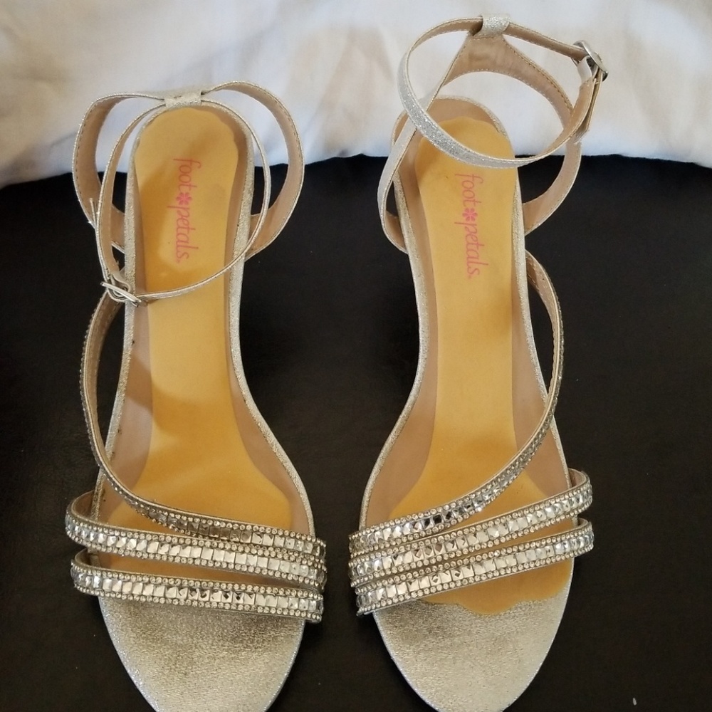 High heels - Picture 2 of 6